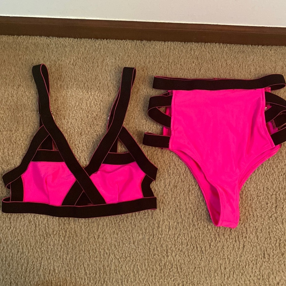 Bathing suit